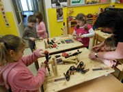 Dřevíčkování - polytechnika ve školce